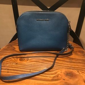 Micheal Kors Crossbody Bag